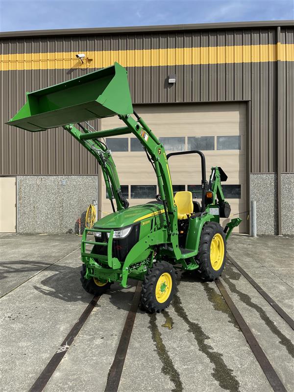 2023 John Deere 3033R