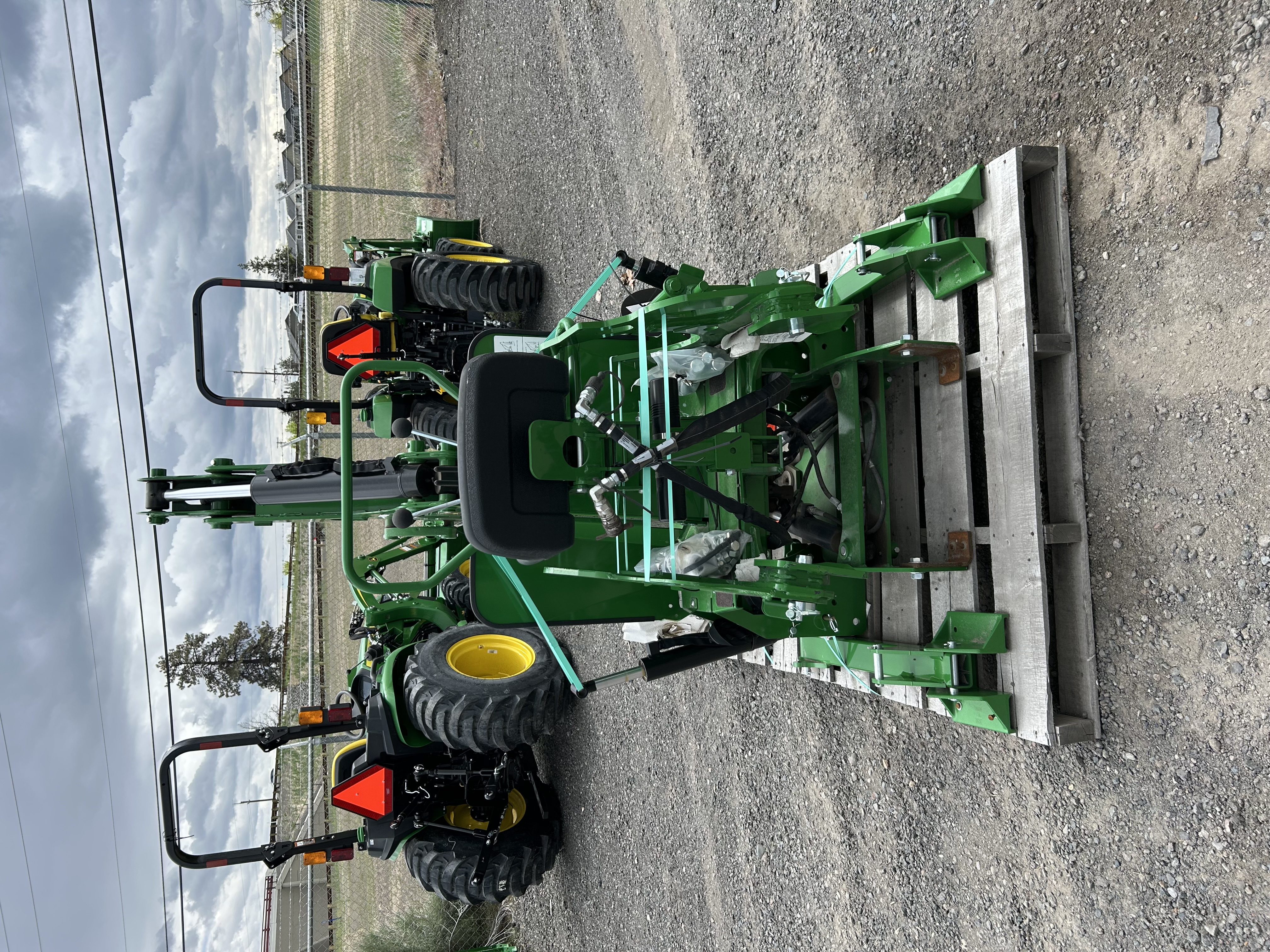 2022 John Deere 485A