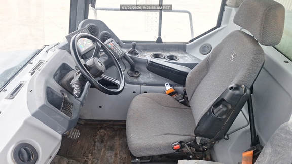 2022 John Deere 260E