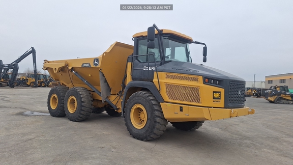 2022 John Deere 260E