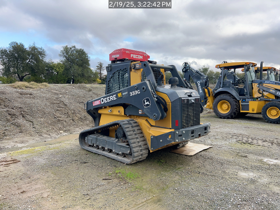 John Deere 333G