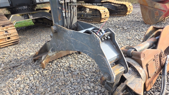 2016 John Deere 3156G