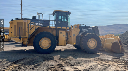 2016 John Deere 944K