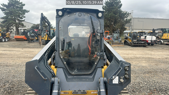 2021 John Deere 333G