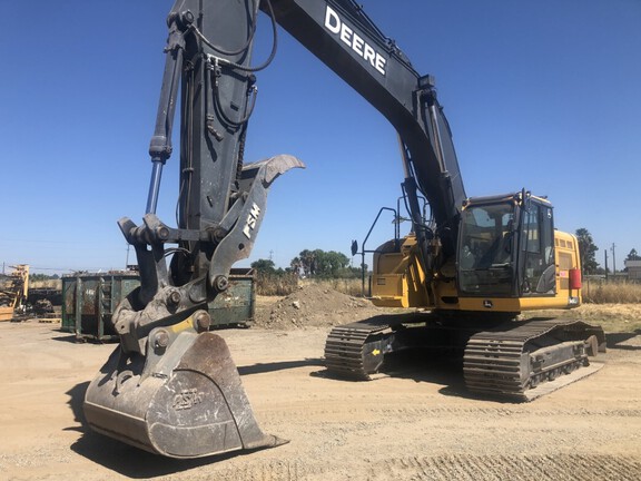 2019 John Deere 345G