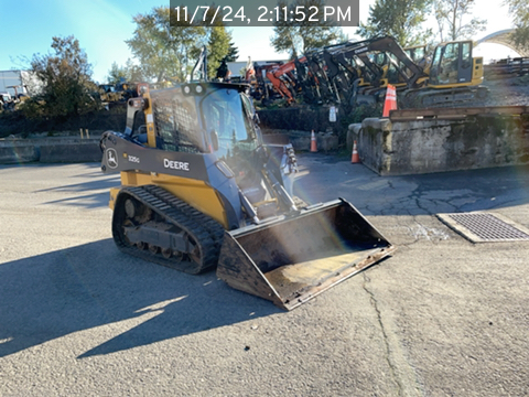 2023 John Deere 325G