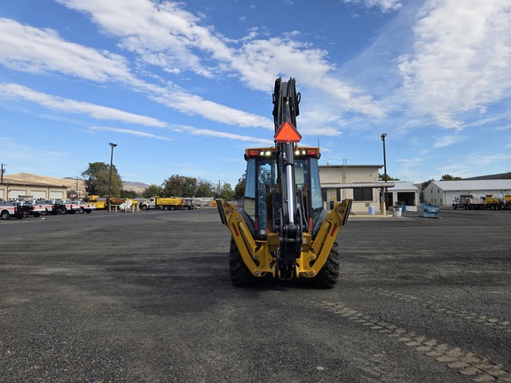2024 John Deere 320P