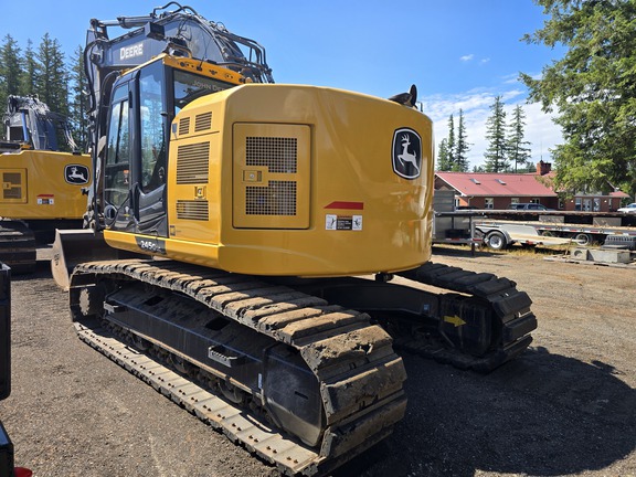 2021 John Deere 245GLC