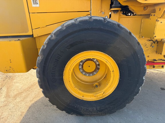 2023 John Deere 724PHL