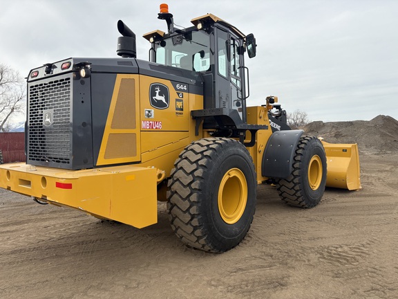 2025 John Deere 644G