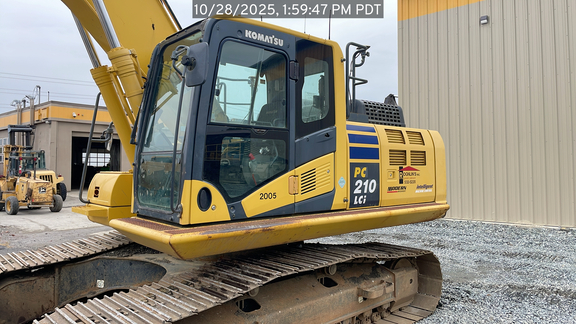2018 Komatsu PC210L