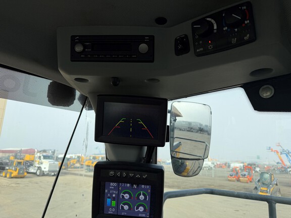 2023 John Deere 724PHL