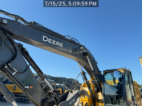 2021 John Deere 245G