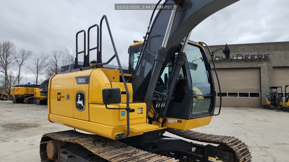 2022 John Deere 130GLC