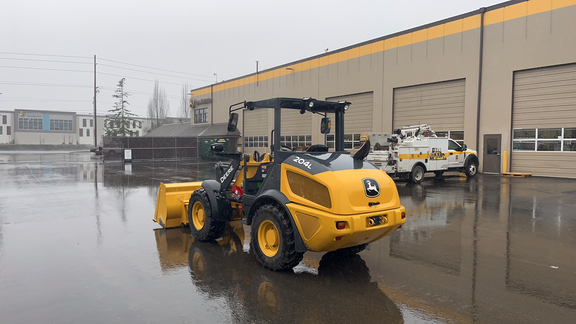 2022 John Deere 204L