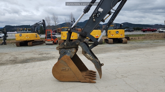 2022 John Deere 130GLC