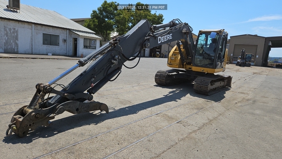 2015 John Deere 135G