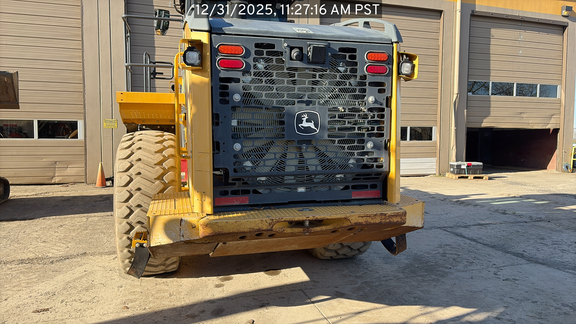 2020 John Deere 824L