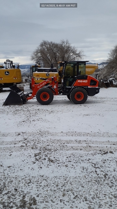 2022 Kubota R640