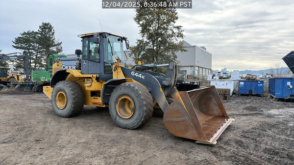 2017 John Deere 644K