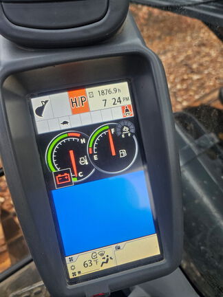 2022 John Deere 670GLC