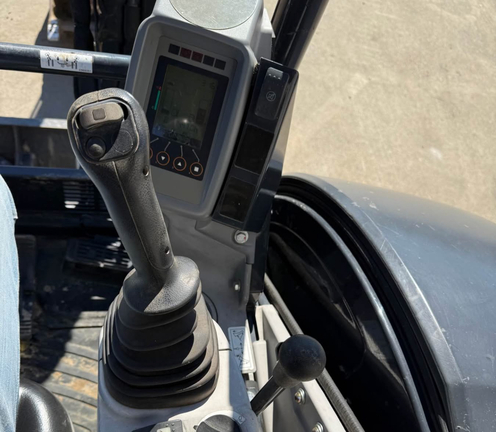 2022 John Deere 35G