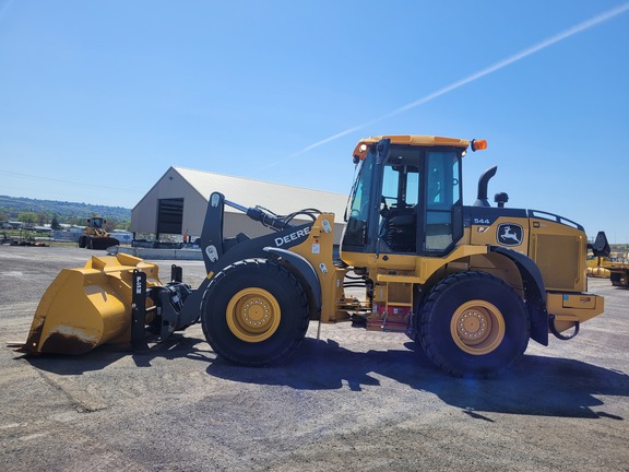 2024 John Deere 544P