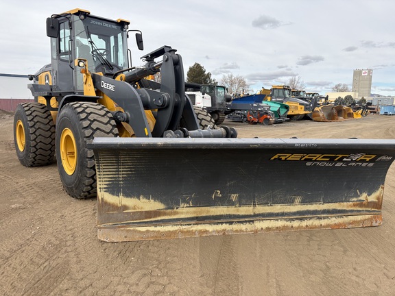 2025 John Deere 644G