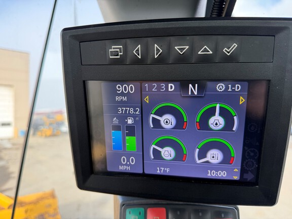 2023 John Deere 724PHL