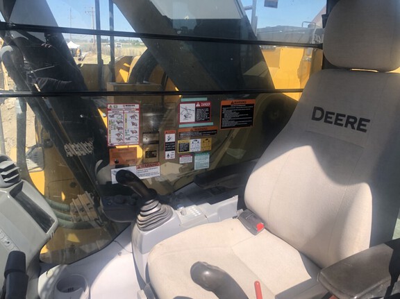 2019 John Deere 345G
