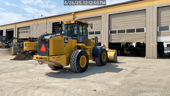 2019 John Deere 544L