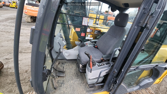 2022 John Deere 130GLC