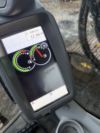 2023 John Deere 245P