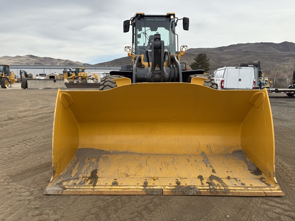 2025 John Deere 644G