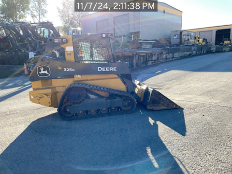 2023 John Deere 325G