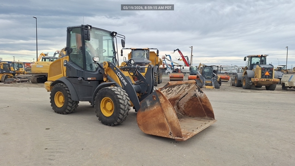 2023 John Deere 244L