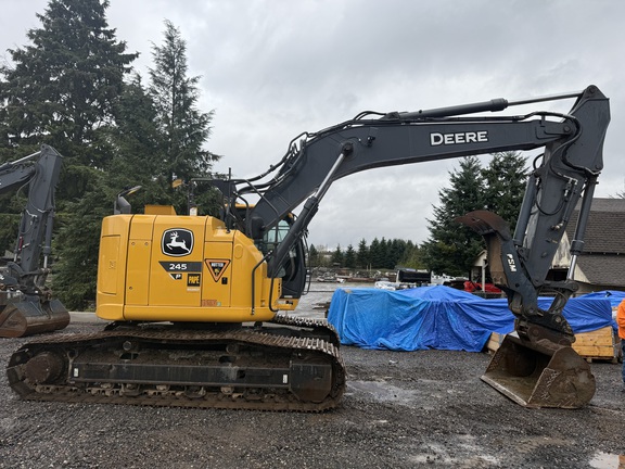 2023 John Deere 245P