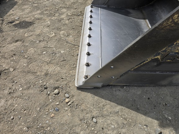 2023 John Deere 135-P