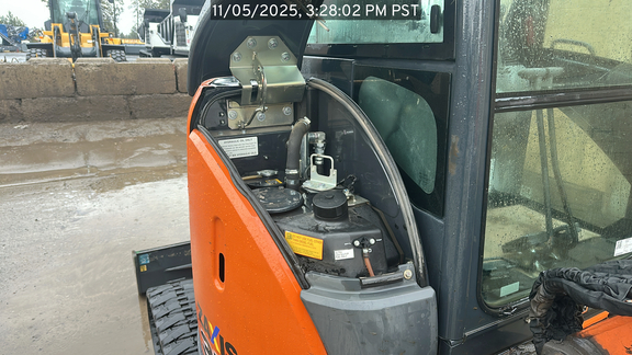 2021 Hitachi ZX35