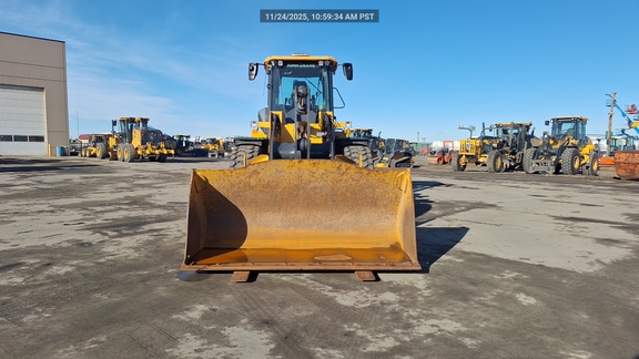 2021 John Deere 544P