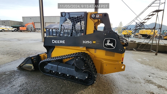 2022 John Deere 325G