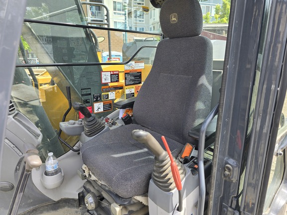 2023 John Deere 135-P