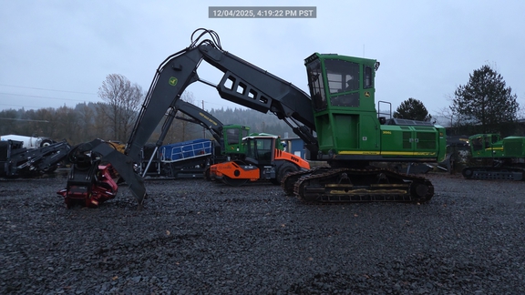 2022 John Deere 3156G
