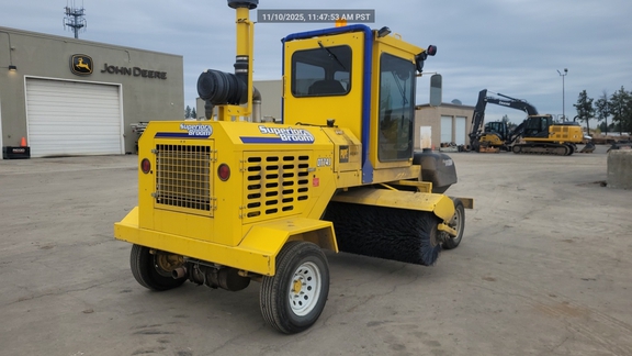 2023 Superior Broom DT74J