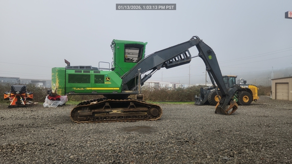 2017 John Deere 3156G