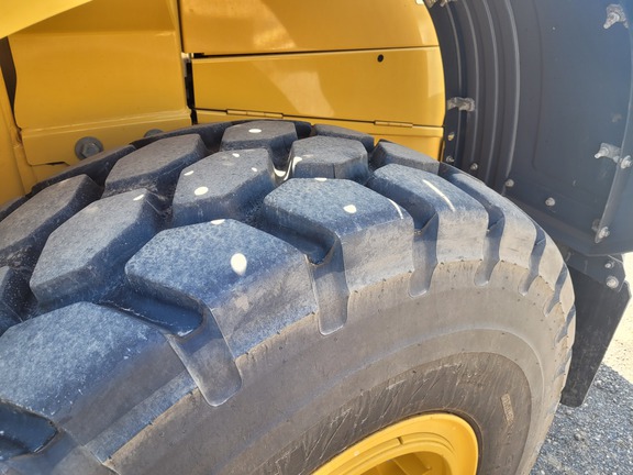 2024 John Deere 544P