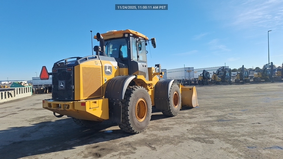 2021 John Deere 544P