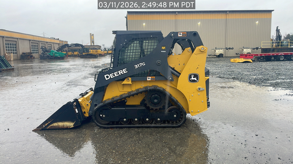 2018 John Deere 317G