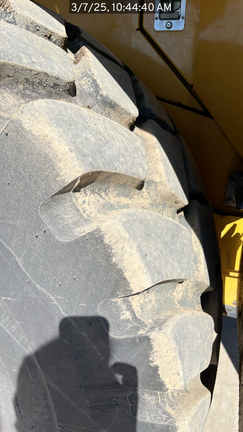 2022 John Deere 844LAH