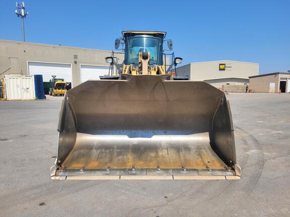 2022 Caterpillar 972M